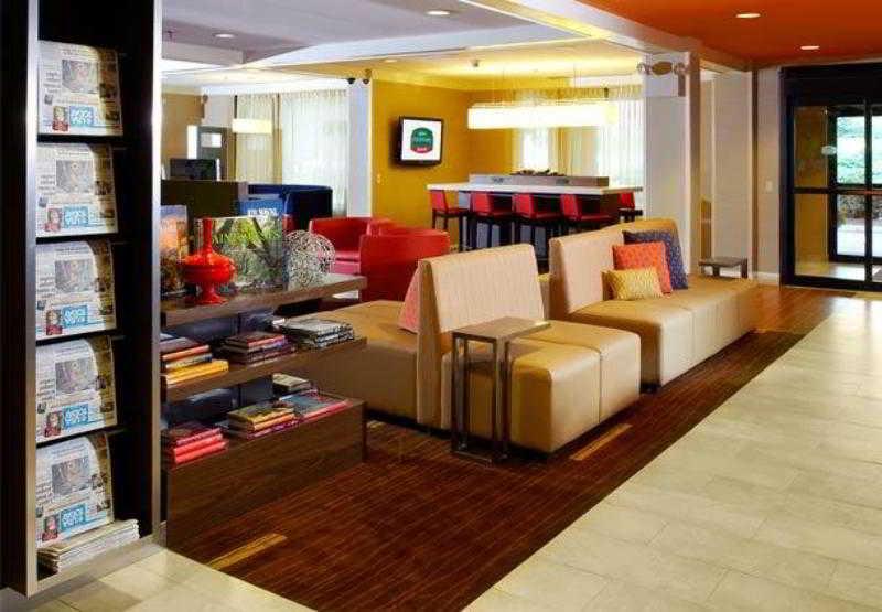 Courtyard By Marriott Lynchburg Ξενοδοχείο Εσωτερικό φωτογραφία